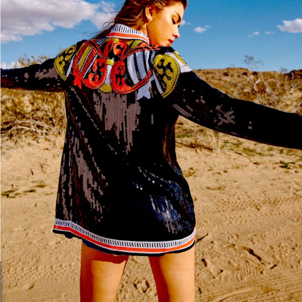 Brand new FULLY SEQUIN cowgirl blouse. PRICE IS FIRM!